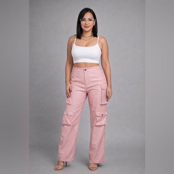 💞 Blush Power Luxe Cargo Pants - Picture 5 of 15